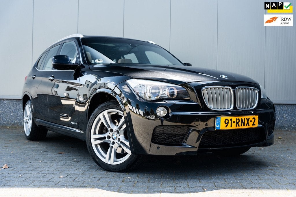 BMW X1 xDrive28i Full M Pano Harman Kardon 4WD NAP, Euro 5, Gebruikt, Beige, 4 cilinders