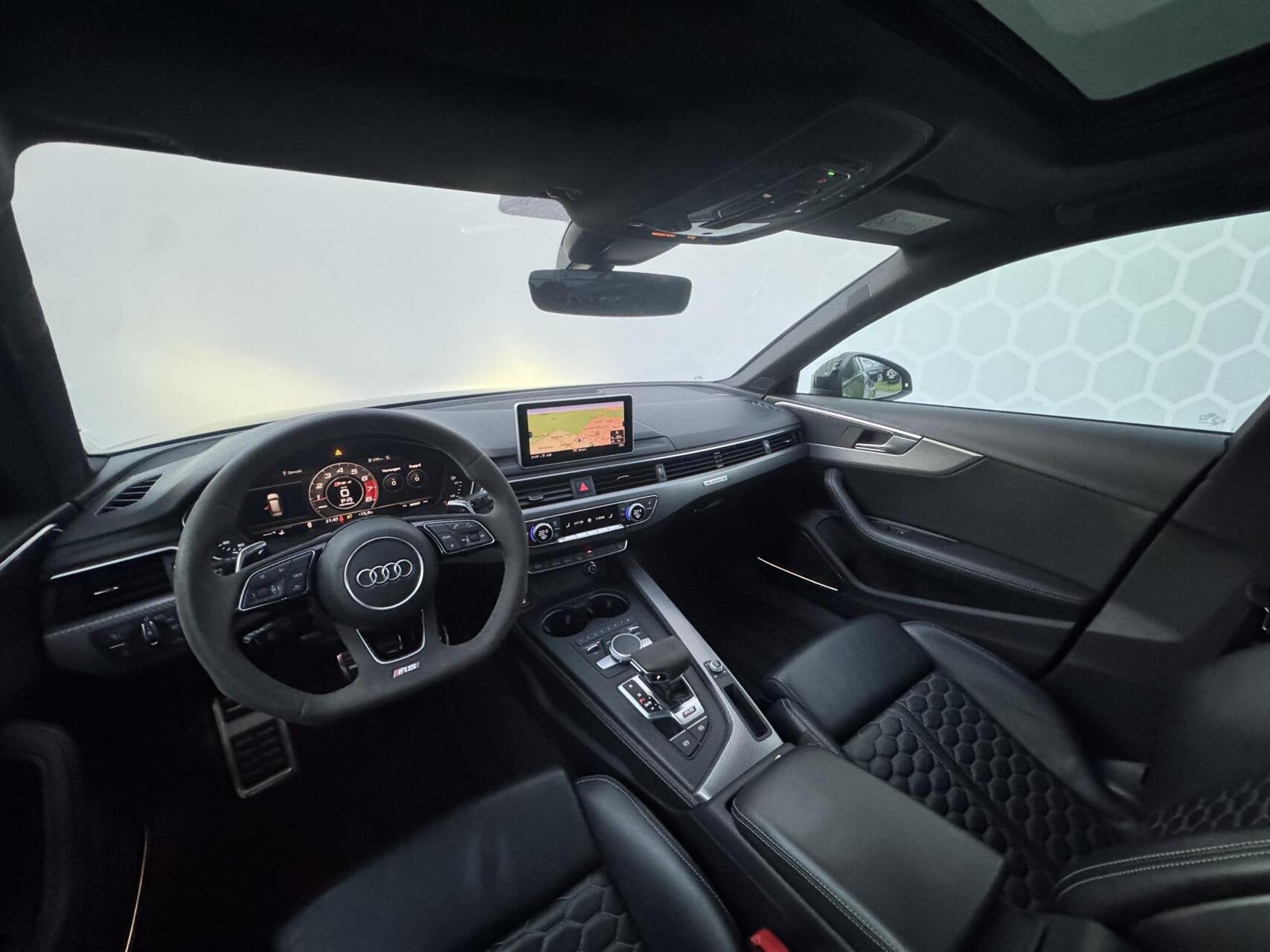 Audi RS 4 Avant 2.9 TFSI RS4 quattro KW V3 schroefset ABT, Auto's, Audi, Automaat, Gebruikt, Vierwielaandrijving, 102 €/maand