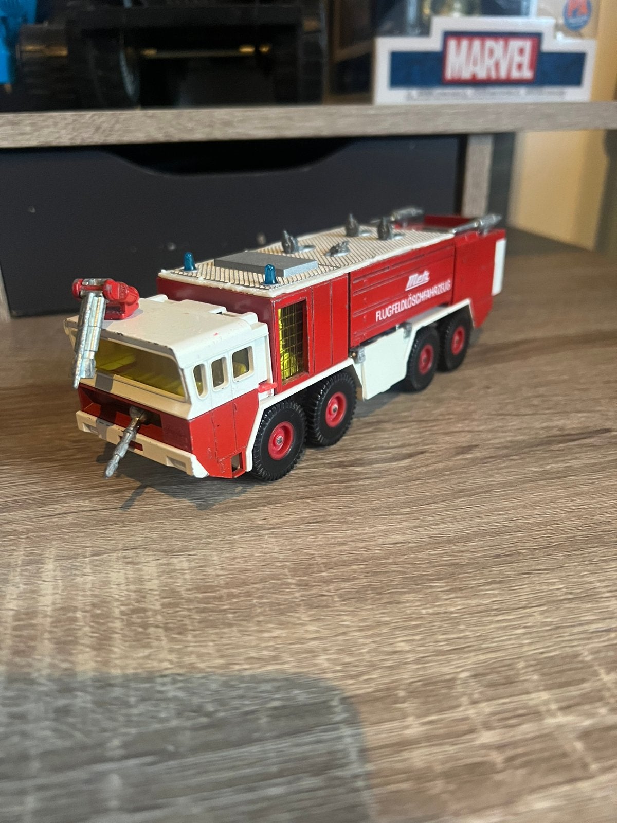 Faun Metz 8x8 vliegveldbrandweer / crashtender, Ophalen of Verzenden, Zo goed als nieuw, Bus of Vrachtwagen
