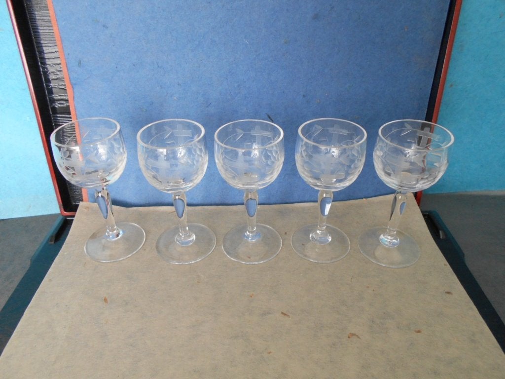 Antiek, vintage borrelglaasjes met druifjes, Antiek en Kunst, Ophalen of Verzenden