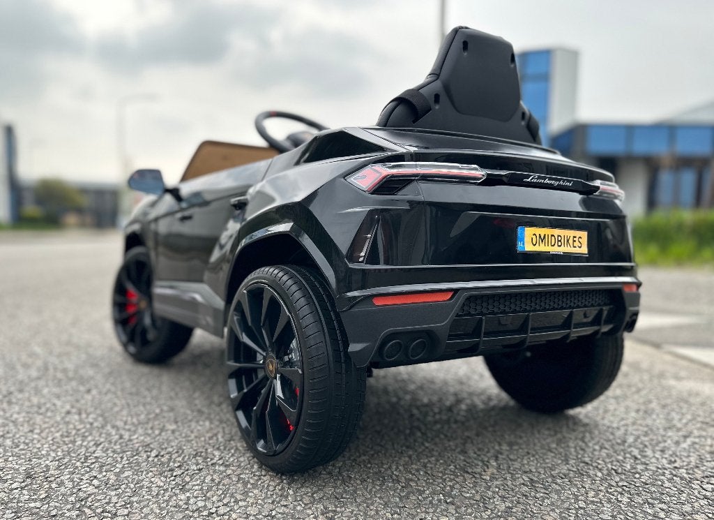 Lamborghini Urus 12v zwart RC - Leer - Rubberbanden - FM Ra, Ophalen of Verzenden, Nieuw