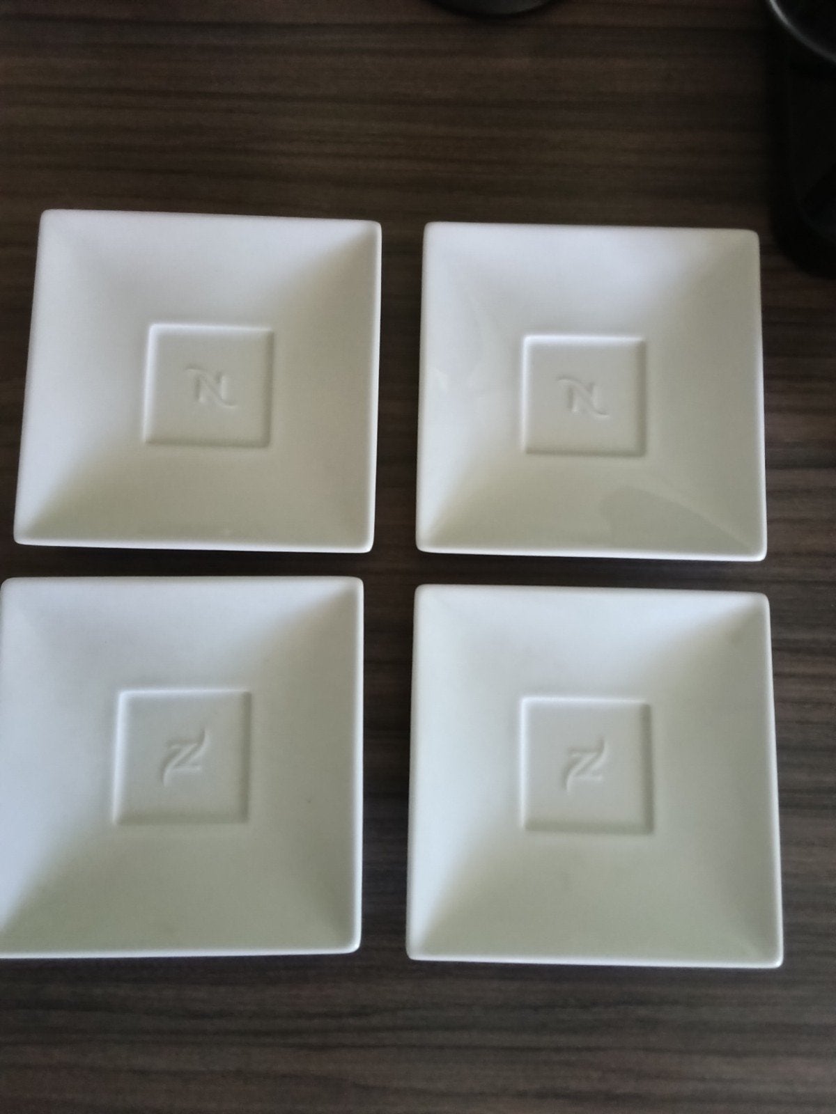 Schoteltjes uit de Nespresso Ritz Collection, Ophalen of Verzenden, Overige stijlen, Kop(pen) en/of Schotel(s)