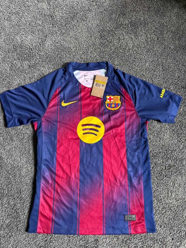 FC Barcelona Thuis Shirt Maat S - Nieuw met labels, Sport en Fitness, Voetbal, Maat S, Ophalen of Verzenden, Nieuw, Shirt
