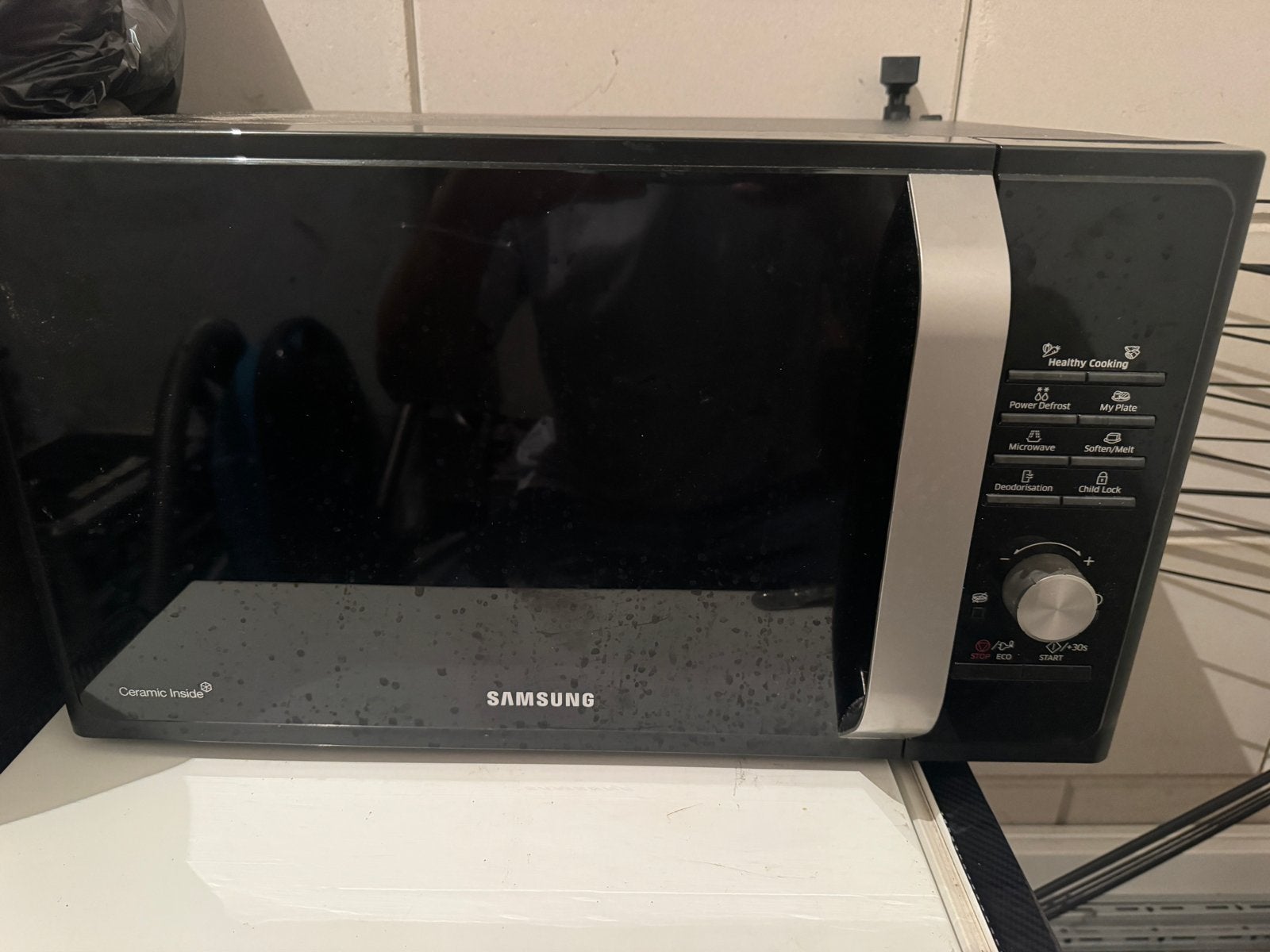 Samsung magnetron - zo goed als nieuw, Witgoed en Apparatuur, Magnetrons, Ophalen, Draaiplateau, Magnetron, Zo goed als nieuw