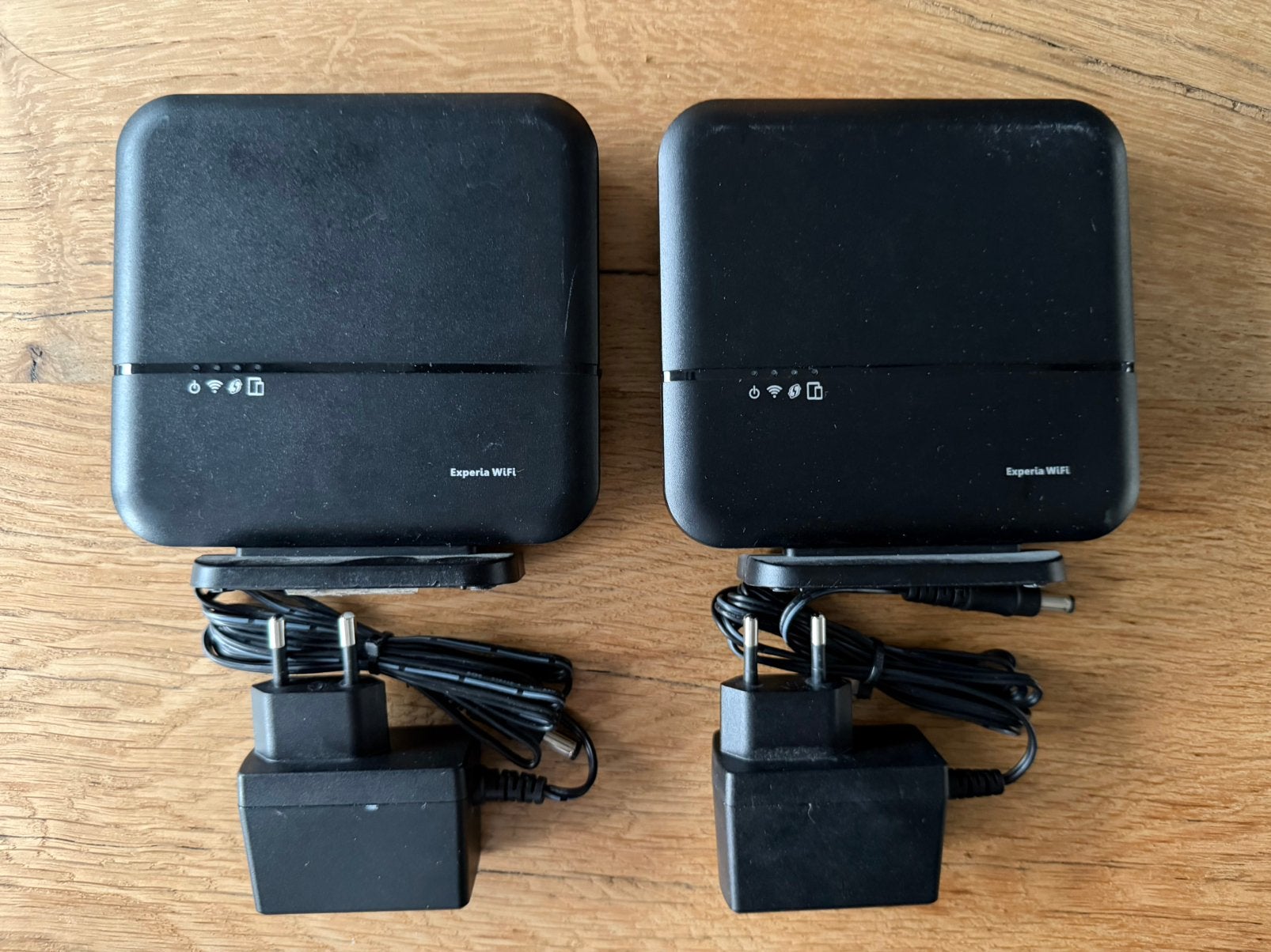 KPN wifi versterker (2 stuks), Ophalen of Verzenden, Zo goed als nieuw