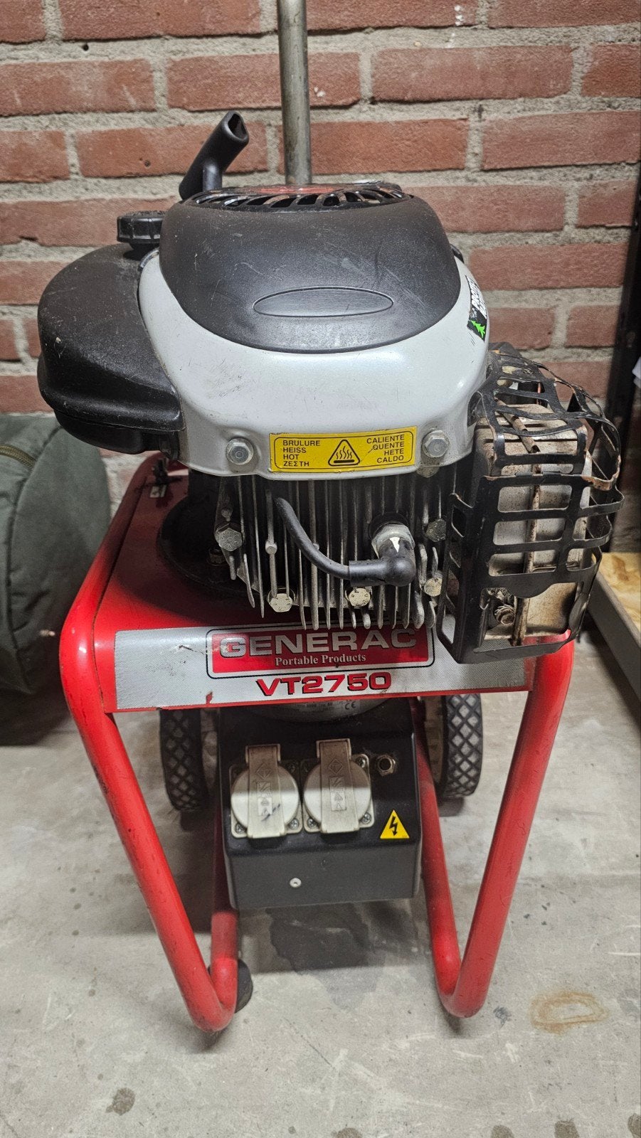 Generac VT2750 Benzine Aggregaat 2kW 5.5PK, Ophalen, Gebruikt