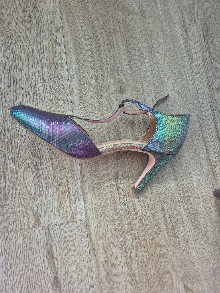 Mooie pumps in groen/paars, Kleding | Dames, Schoenen, Tamaris, Pumps, Ophalen of Verzenden, Gedragen