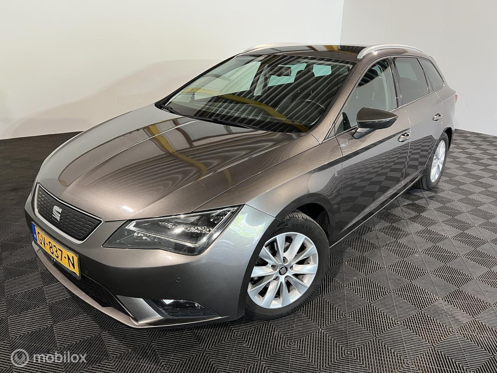 Seat Leon ST 1.0 EcoTSI Style Connect, Auto's, Voorwielaandrijving, Gebruikt, Leon, Origineel Nederlands