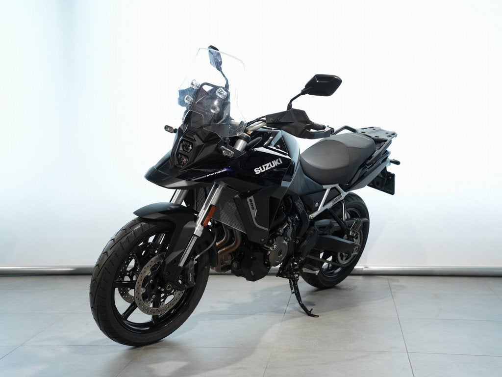 Suzuki V-STROM 800 (bj 2025), Lange Dreef 12
4131 NH  VIANEN UT, NL, Bedrijf, Meer dan 35 kW, Toermotor