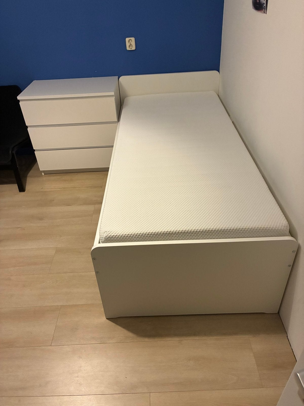 SLÄKT Bedframe met lattenbodem 90 x 200 cm, Ophalen, 90 cm, Eenpersoons, Wit