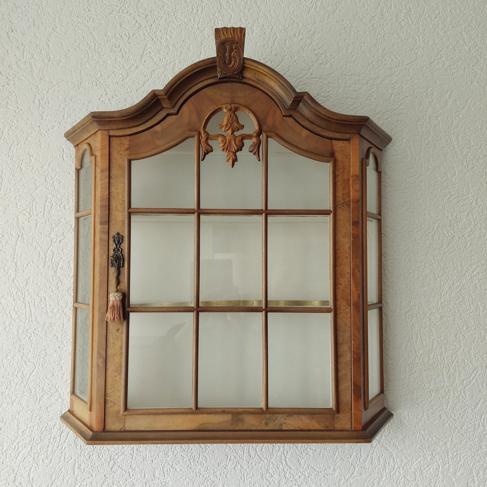Lucky Vintage midcentury pronkkastje of vitrinekastje, ., Zo goed als nieuw, ., Minder dan 25 cm
