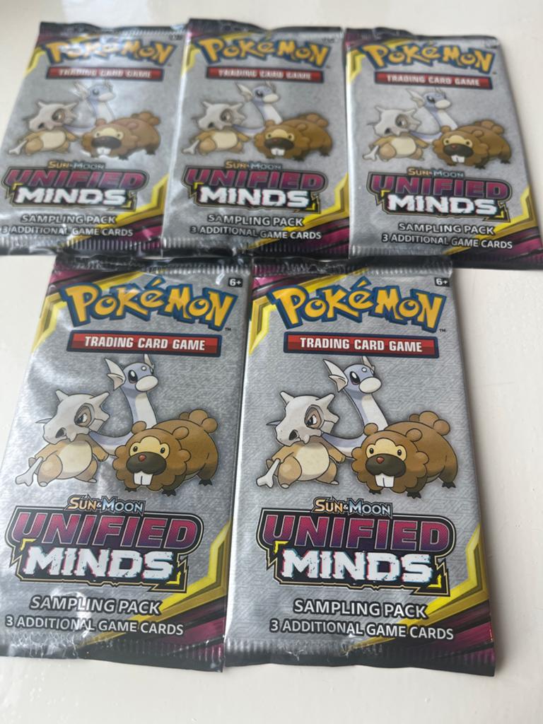 Pokémon Sun & Moon Unified Minds Sampling Packs (5 stuks), Hobby en Vrije tijd, Verzamelkaartspellen | Pokémon, Zo goed als nieuw