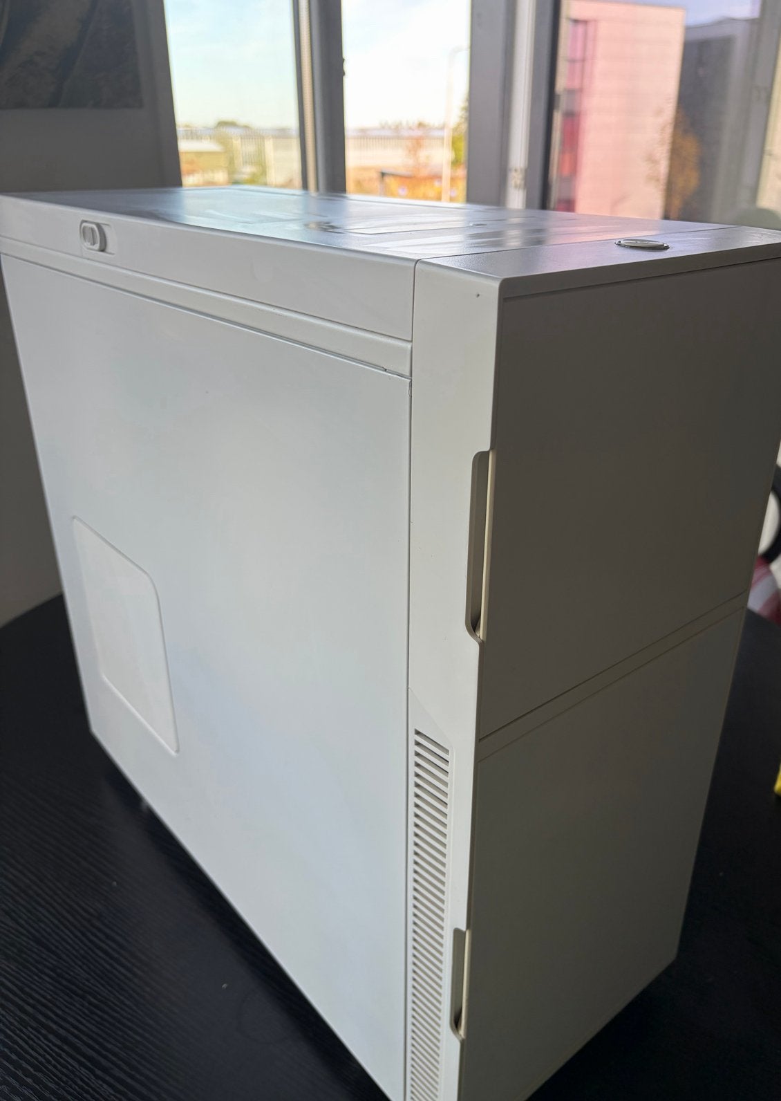Nanoxia Deep Silence White Full Tower PC Behuizing, Ophalen, Gebruikt, Onbekend, HDD