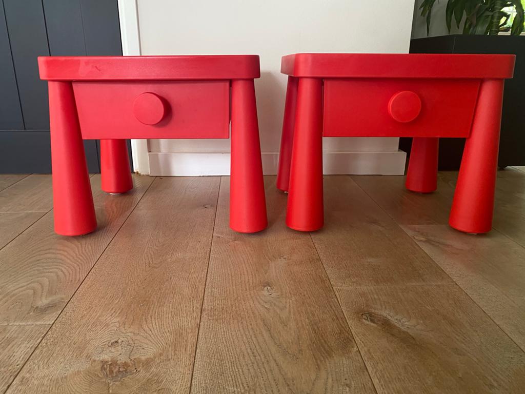 Ikea kinder tafel/ nachtkastje, Ophalen, Gebruikt, Stoel(en)