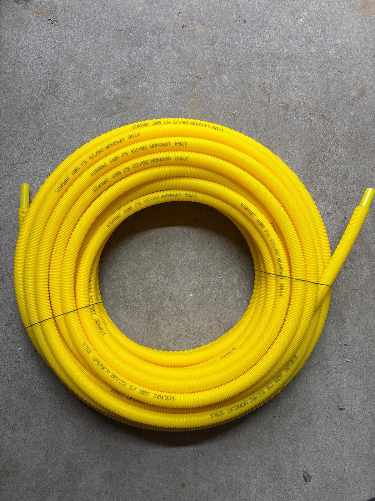 Uponor MLC-G gasleiding in mantelbuis 20x2,25 mm geel 50 mtr, Doe-het-zelf en Verbouw, Buizen en Afvoer, Overige materialen, 6 meter of meer