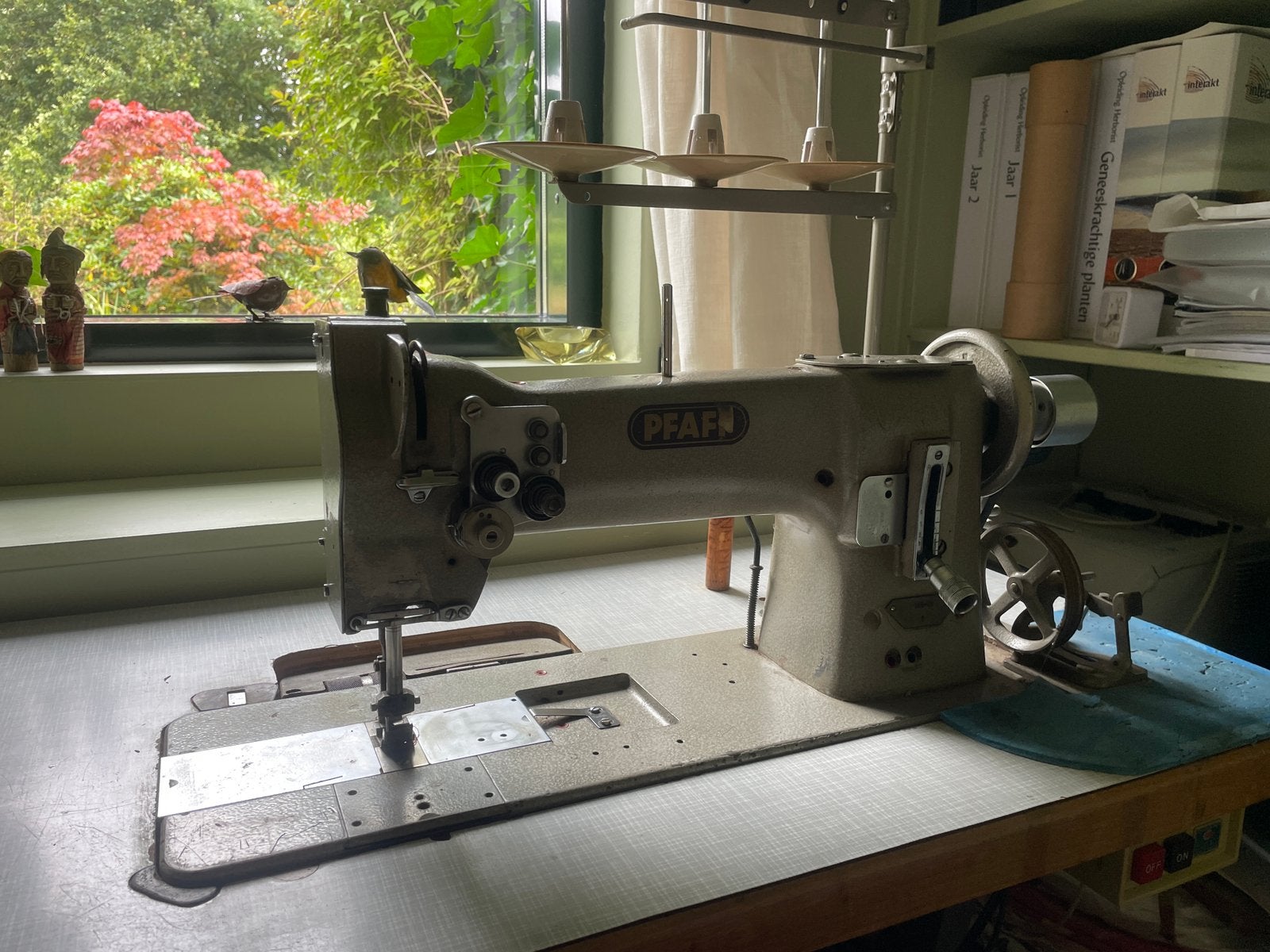 Industriele naaimachine Pfaff 148-6B-S, Ophalen, Gebruikt, Naaimachine, Pfaff