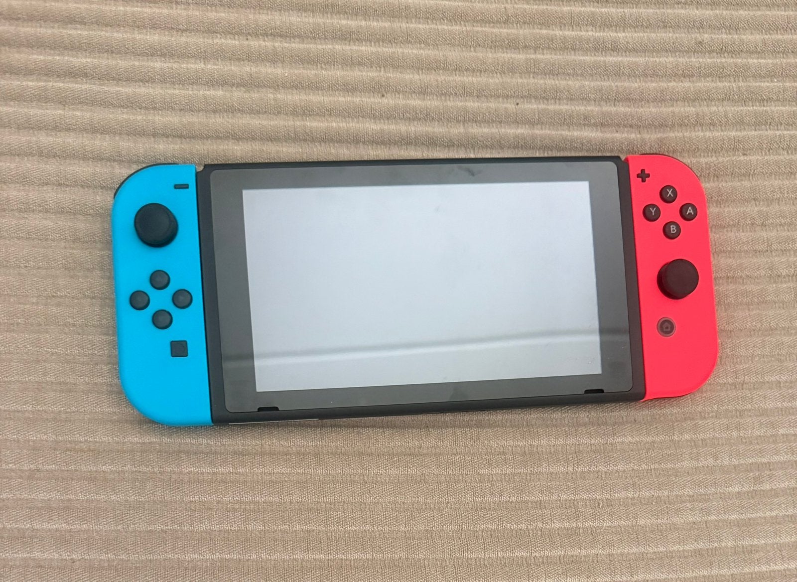 Nintendo Switch, Met 2 controllers, Ophalen of Verzenden, Zo goed als nieuw, Switch Original