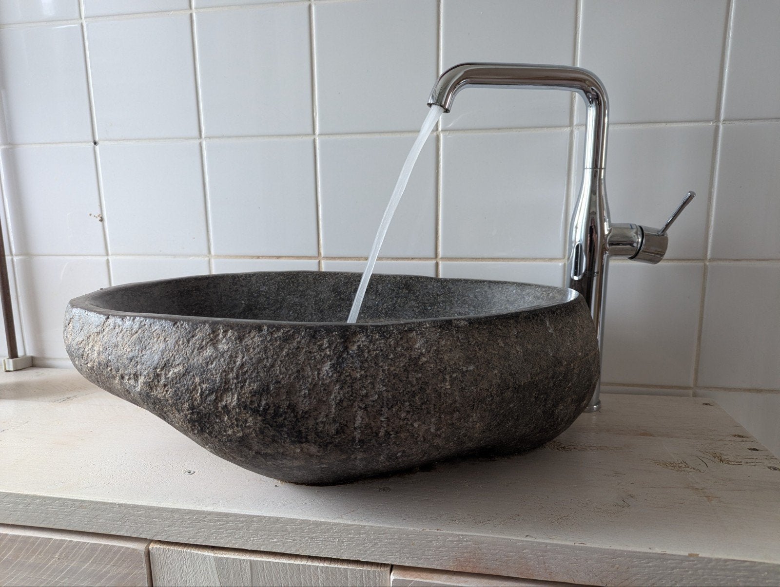 Natuurstenen Wastafel met Chroom Kraan, Ophalen of Verzenden