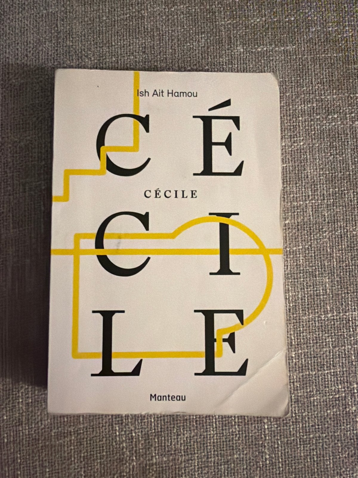 Cécile - Ish Ait Hamou, Boeken, Ophalen of Verzenden, Zo goed als nieuw, België