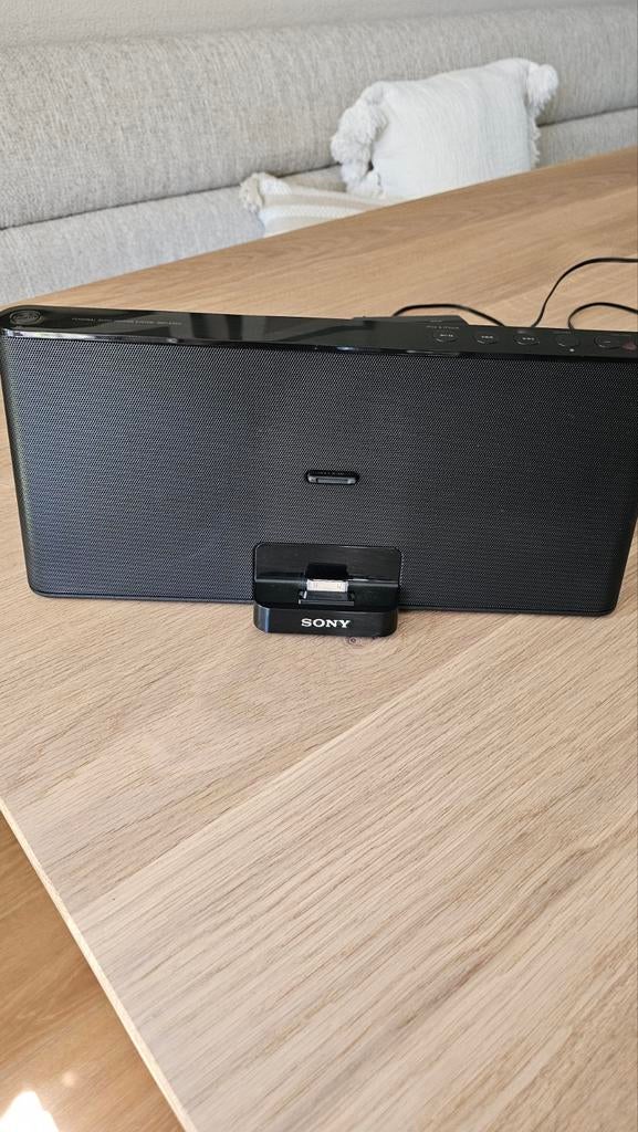 Sony RDP-X30iP Personal Audio Docking System, Ophalen