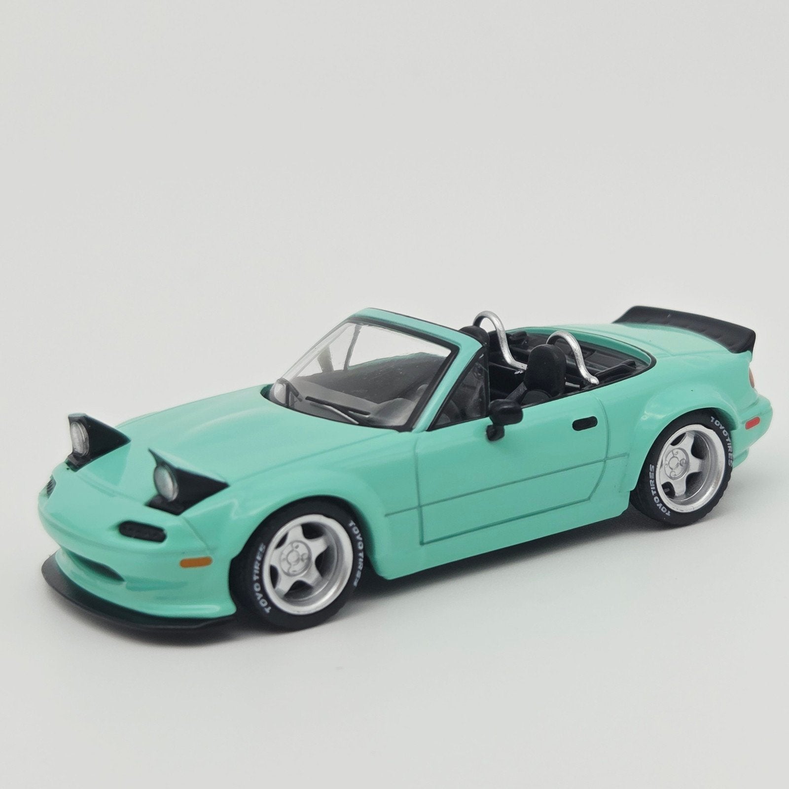 Mini Gt – 2026 Mazda MX5 (NA) Pandem Body Kit, mint green
nr, Mymodelcar@outlook.com, Auto, Ophalen of Verzenden, Mini gt