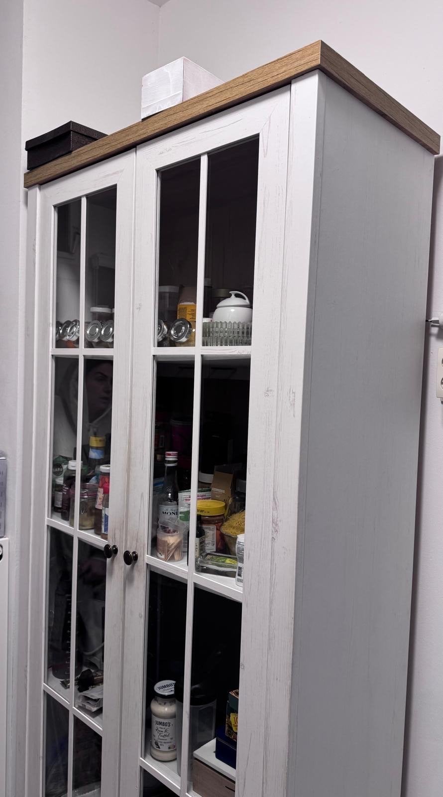 Witte kast met glazen deuren en lade, Huis en Inrichting, Kasten | Dressoirs, Ophalen, Gebruikt, 50 tot 100 cm, Met lade(s)