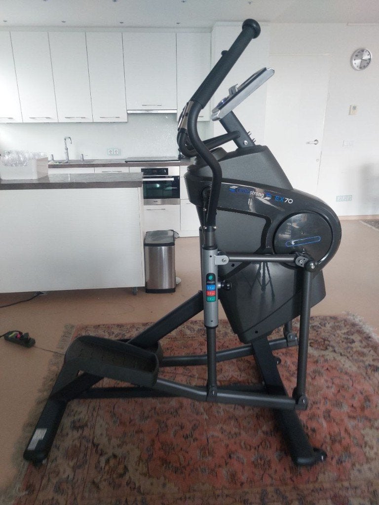 Cross Trainer CardioStrong, Sport en Fitness, Fitnessapparatuur, Ophalen, Zo goed als nieuw, Crosstrainer, Metaal