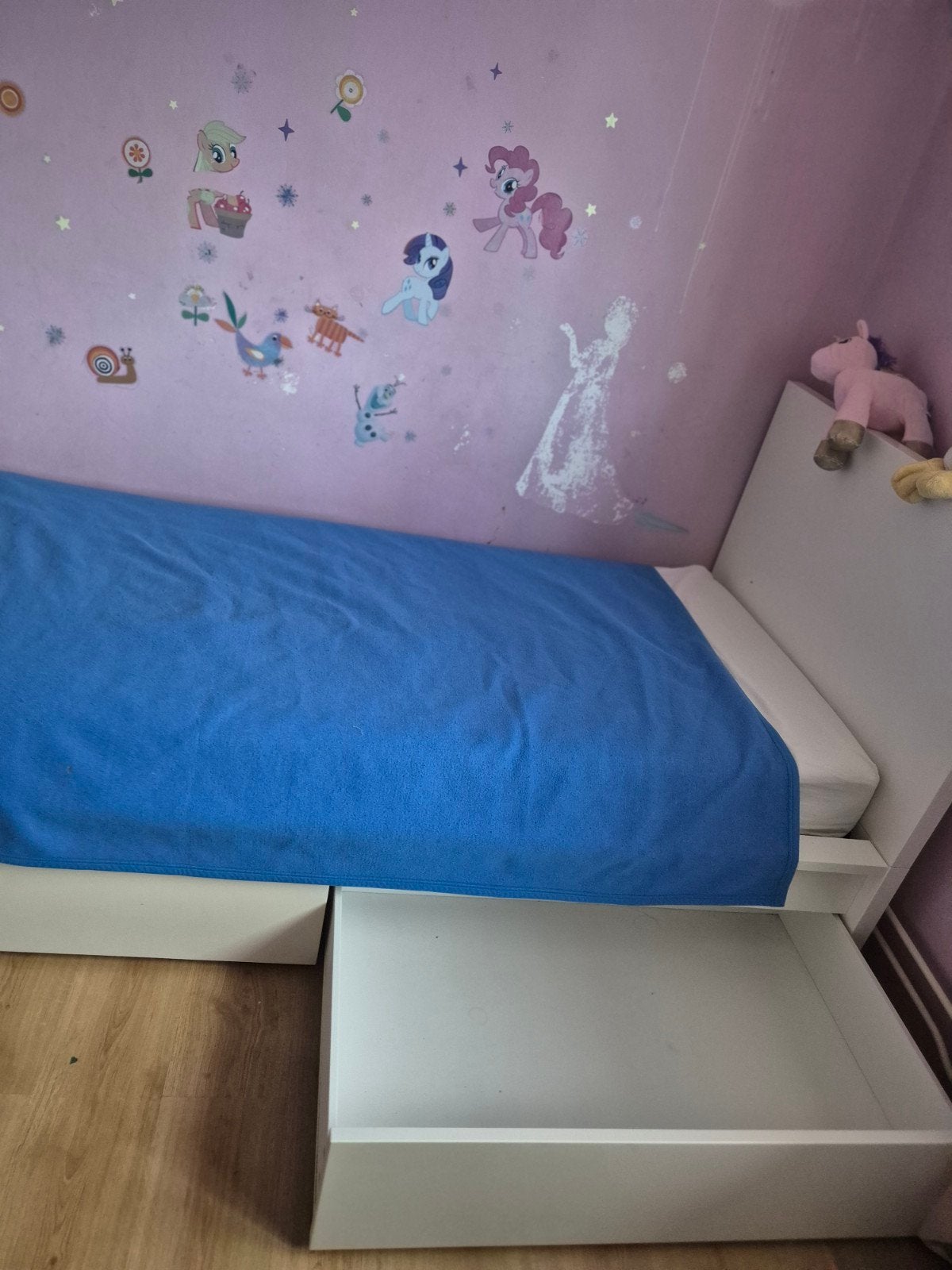Een persoon bed met  nachtkastje, Ophalen of Verzenden, 180 cm of meer, 85 tot 100 cm