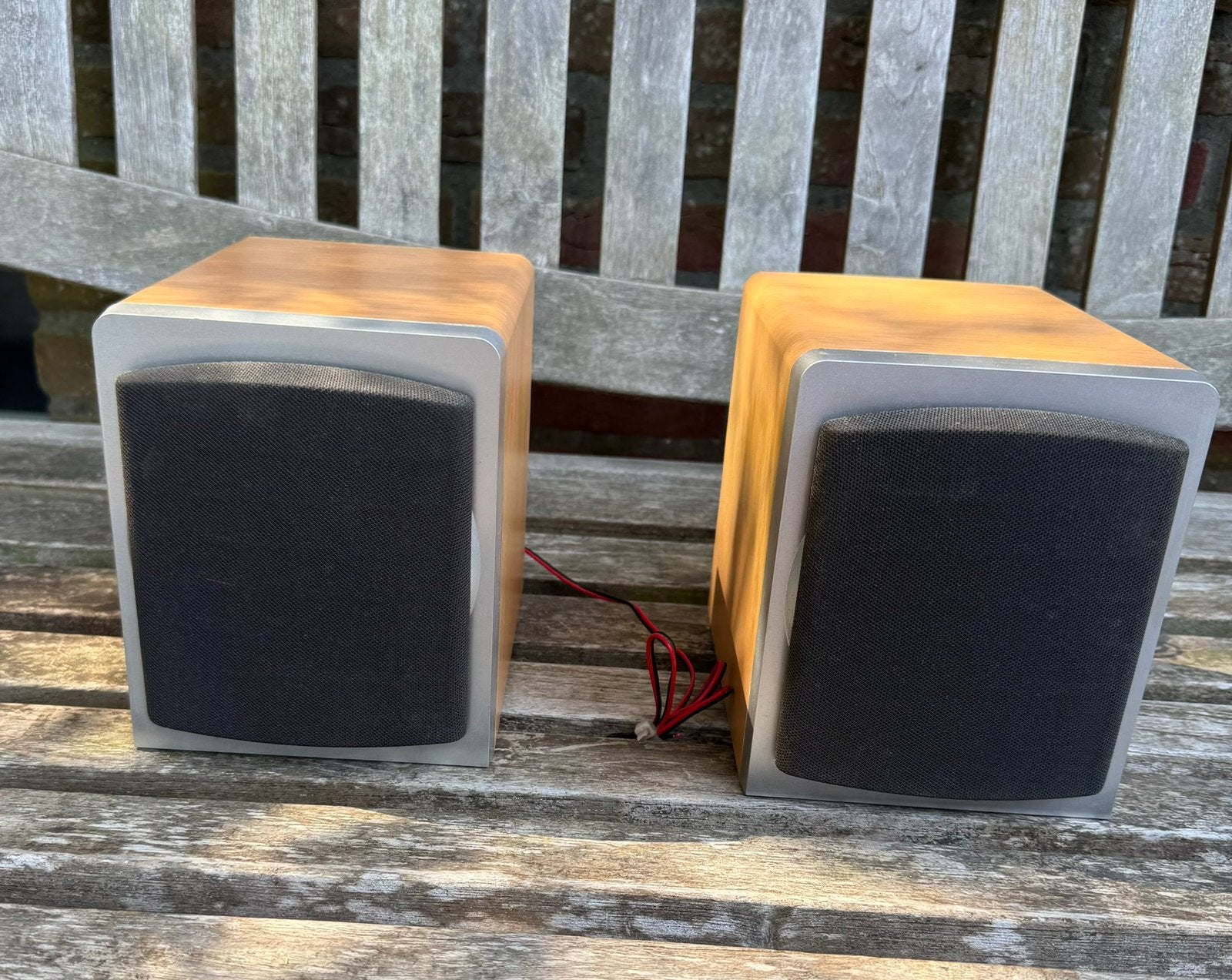 Nette boxen Compacte speakers met houten afwerking MT logic, Audio, Tv en Foto, Luidsprekers, Gebruikt, Overige typen, Minder dan 60 watt