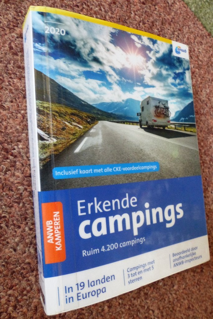 Campinggids ANWB 2024 2021 2020 Frankrijk, Boeken, Europa, Ophalen of Verzenden, Zo goed als nieuw, Campinggids