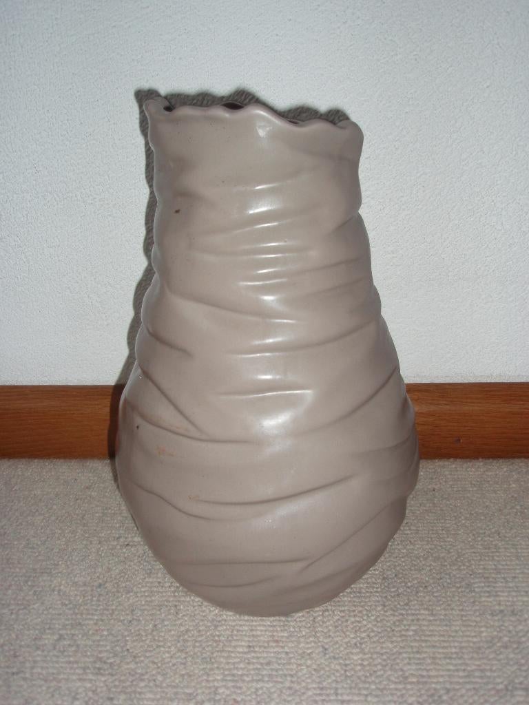 Zandkleurige (hoge)vaas/pot, opmaak bloemstuk, Ophalen, Overige kleuren, 50 tot 75 cm, Aardewerk of Porselein