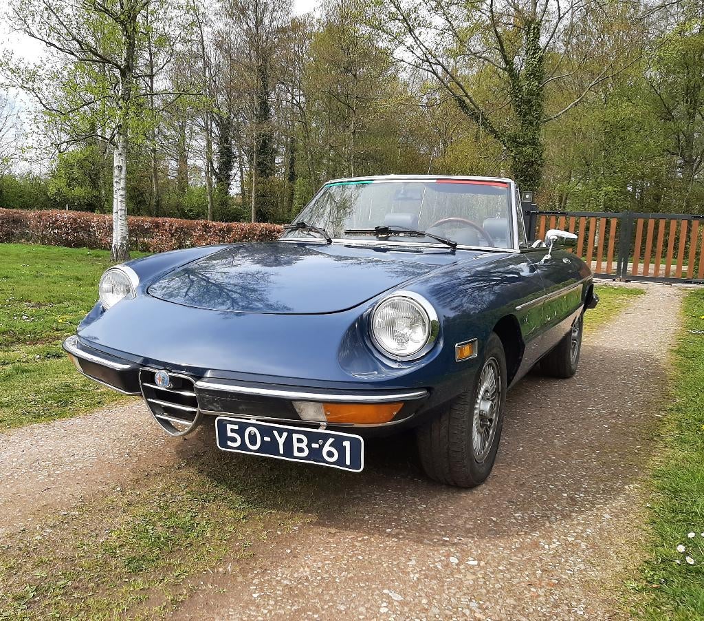 Alfa Romeo Spider 2000 Veloce Coda Tronca SPICA 55.000 km, Achterwielaandrijving, Zwart, Cabriolet, Blauw