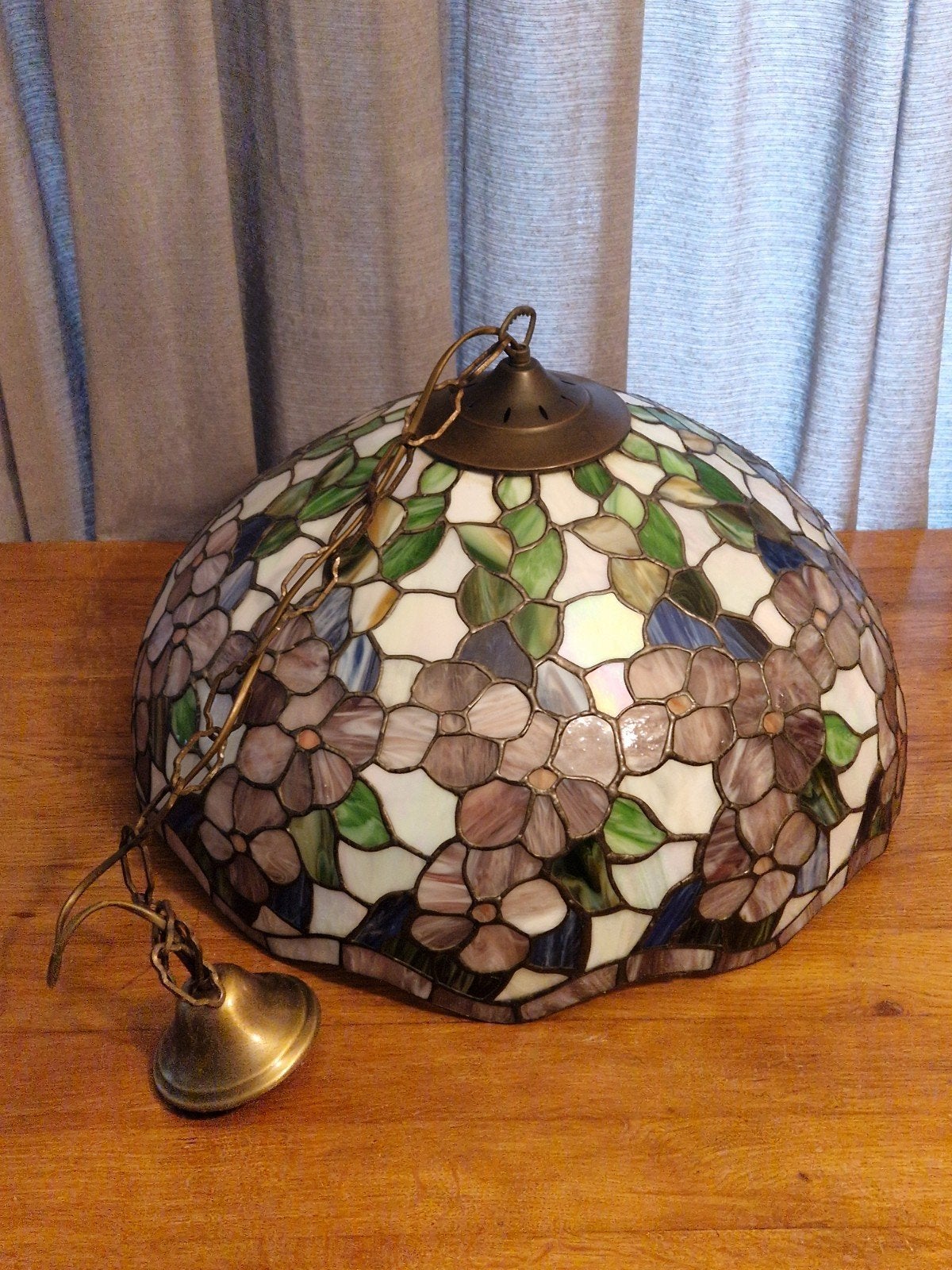 Vintage grote Tiffany stijl hanglamp, 54 X 54 X 32 cm, Huis en Inrichting, Lampen | Hanglampen, Gebruikt, 50 tot 75 cm, Ophalen of Verzenden