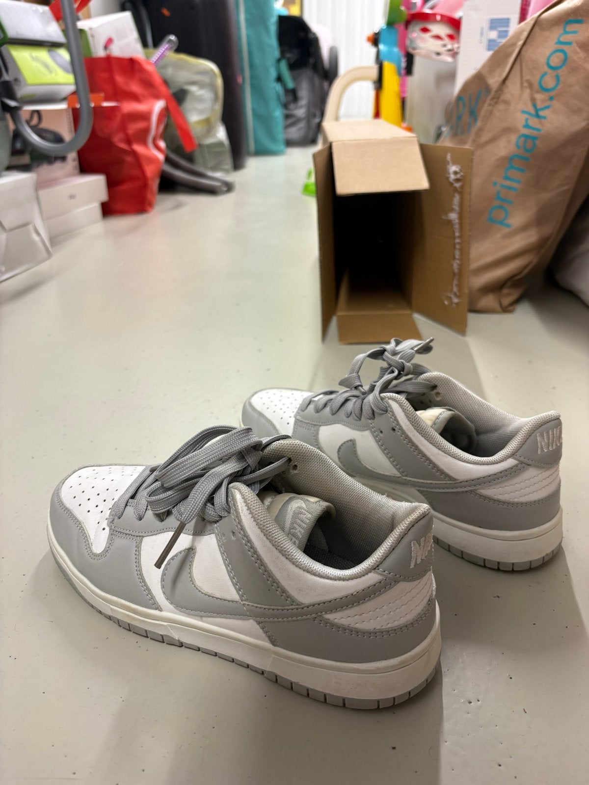 Nike Dunk Low Grijs/Wit - Maat 37,5, Ophalen, Gedragen, Grijs, Sneakers of Gympen