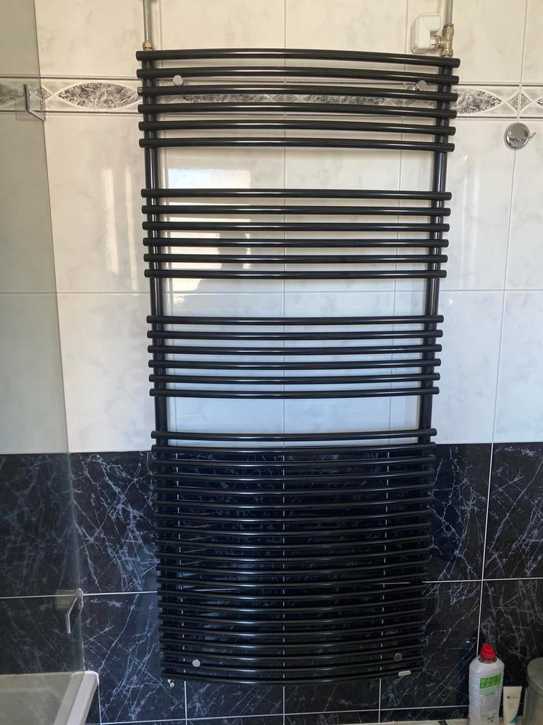 Zwarte design radiator, Ophalen, Radiator, Minder dan 60 cm, Zo goed als nieuw