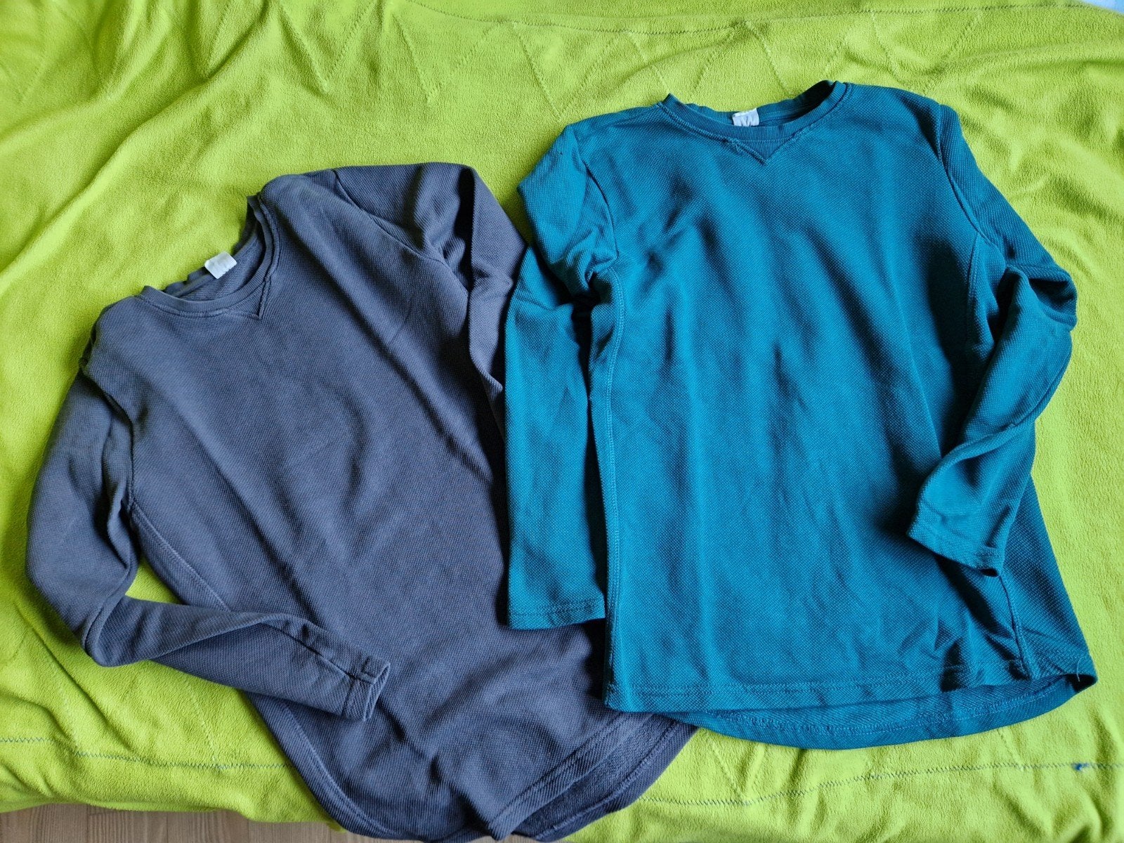 Sweater maat 146-152, smal model, groen en grijs, Kinderen en Baby's, Ophalen, Gebruikt, Trui of Vest, Hema