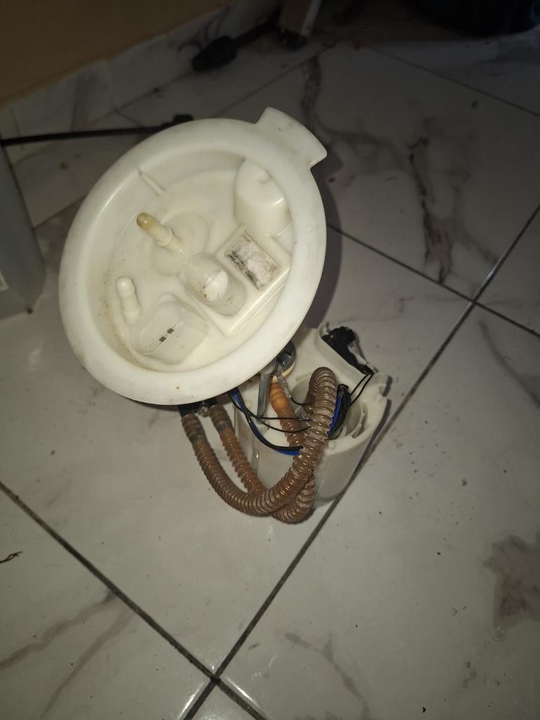 Benzinepomp BMW 3 Serie (past ook op andere modellen), Ophalen of Verzenden, Gebruikt