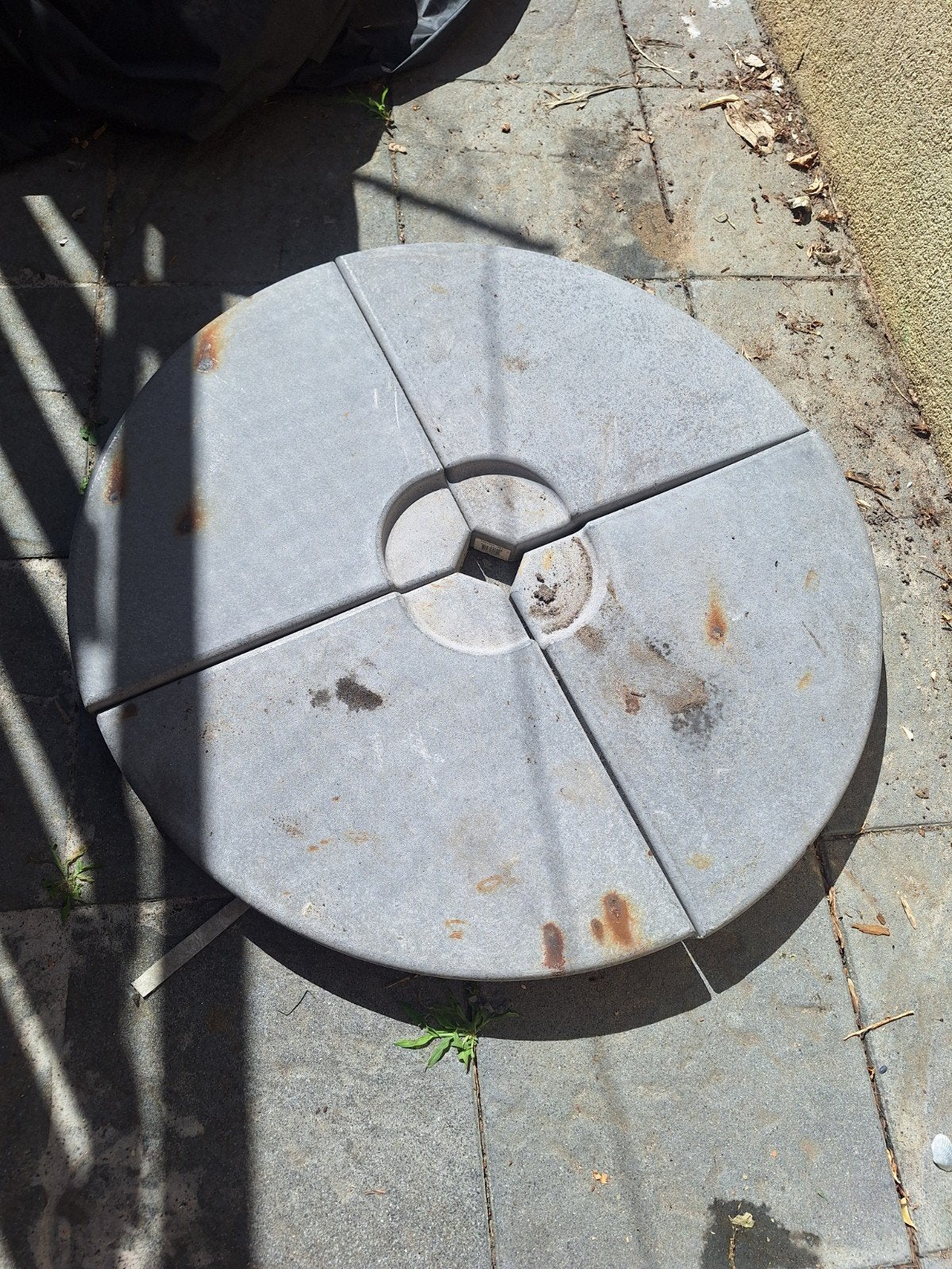 Parasolvoet van beton, 4-delig, Tuin en Terras, Parasols, Ophalen, Gebruikt, 1 tot 2 meter, Parasolvoet