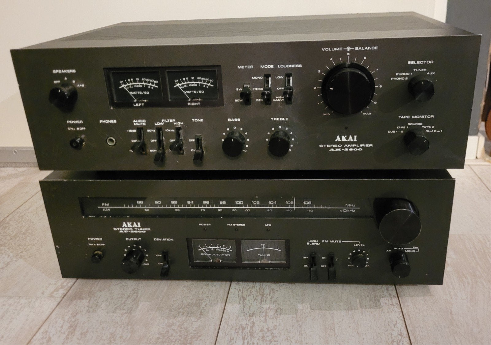 akai am-2600, Ophalen, Minder dan 60 watt, Overige merken
