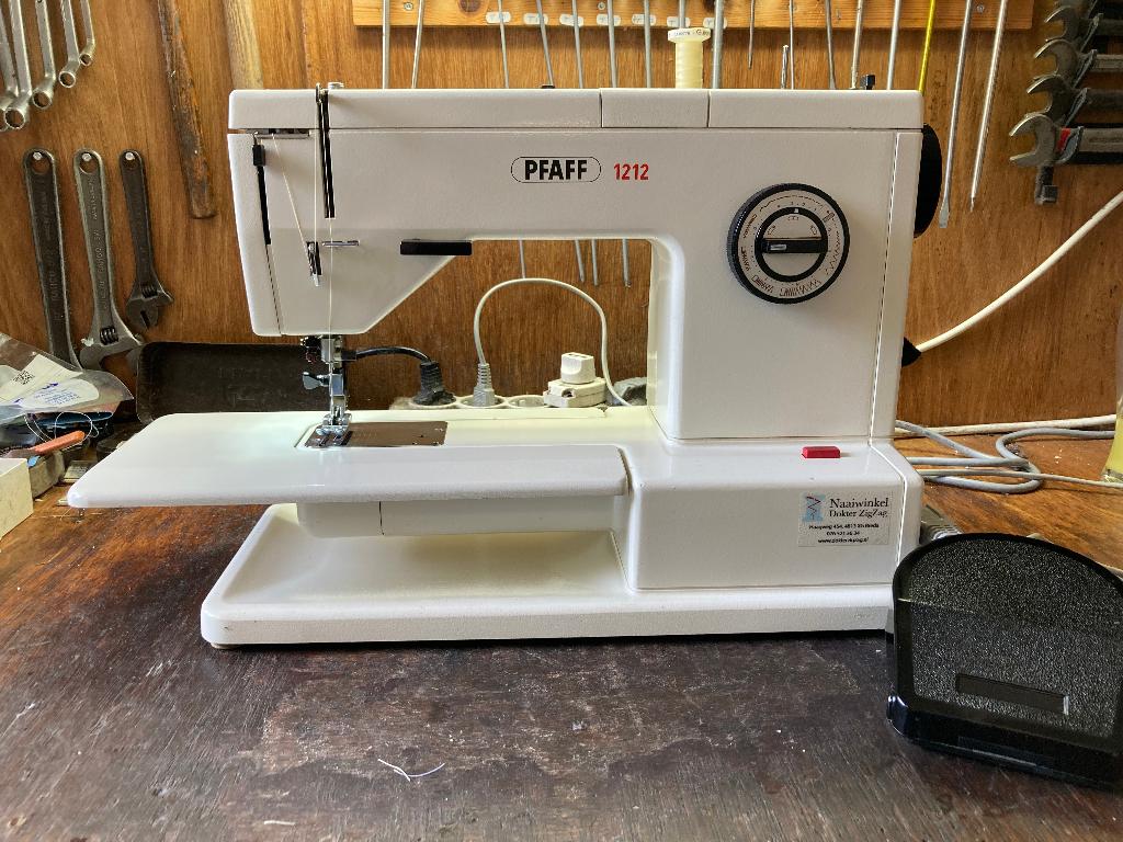 Pfaff 1212 naaimachine met dubbeltransport (idt), Duitsland, Ophalen of Verzenden, Pfaff, Industrieel