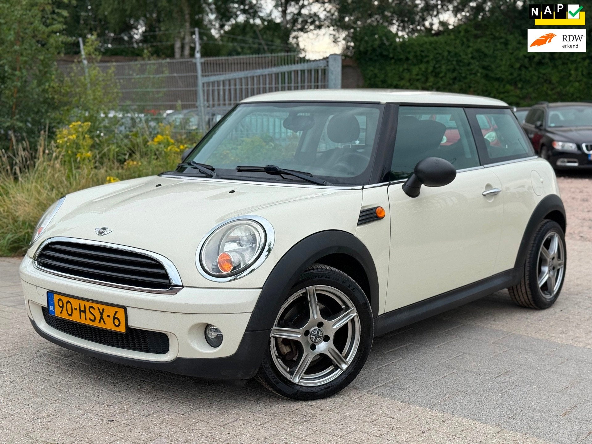 Mini 3-Deurs 1.4 One Airco Elekpakket Laag KM NAP, Auto's, Mini, Voorwielaandrijving, Gebruikt, 4 stoelen, Origineel Nederlands