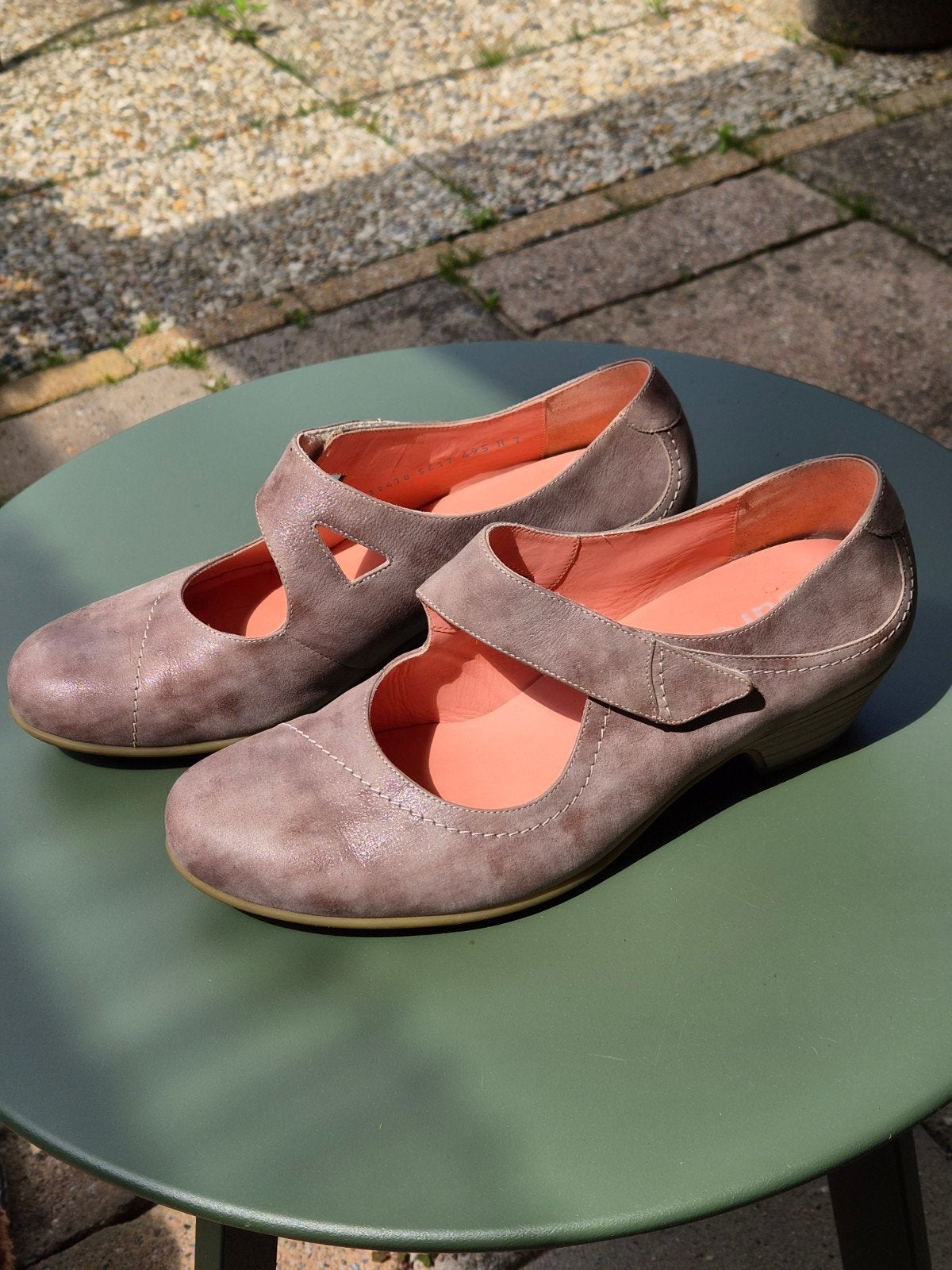 Durea bandschoenen /bandpump maat 41, Kleding | Dames, Schoenen, Durea, Schoenen met lage hakken, Ophalen of Verzenden, Zo goed als nieuw