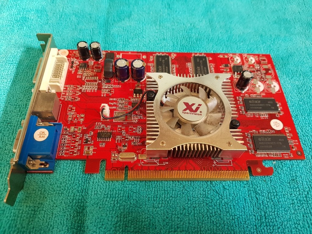 Vintage Pc = VIDEOKAART PCI-e = ATI Radeon X550 - 256MB, Ophalen of Verzenden, ATI Radeon