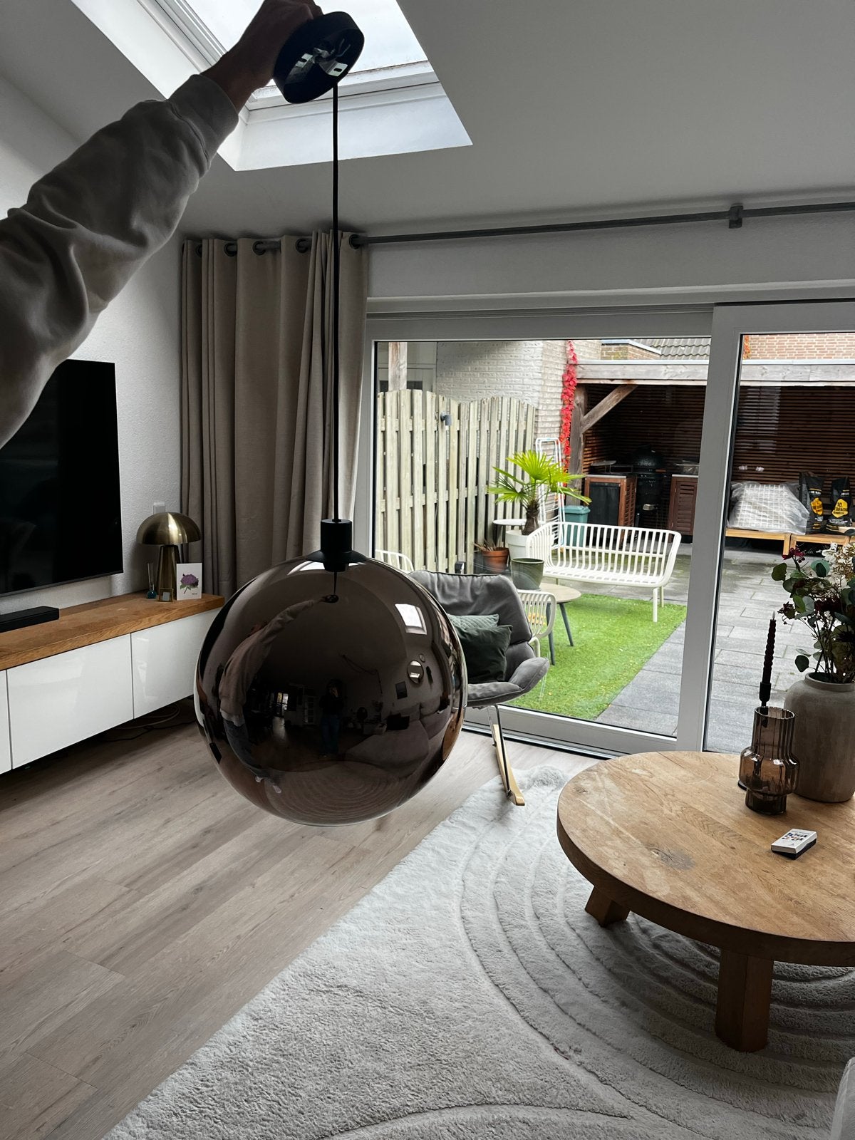 Moderne spiegelende hanglamp - bolvormig, Ophalen, Zo goed als nieuw, Metaal, E27 (groot)