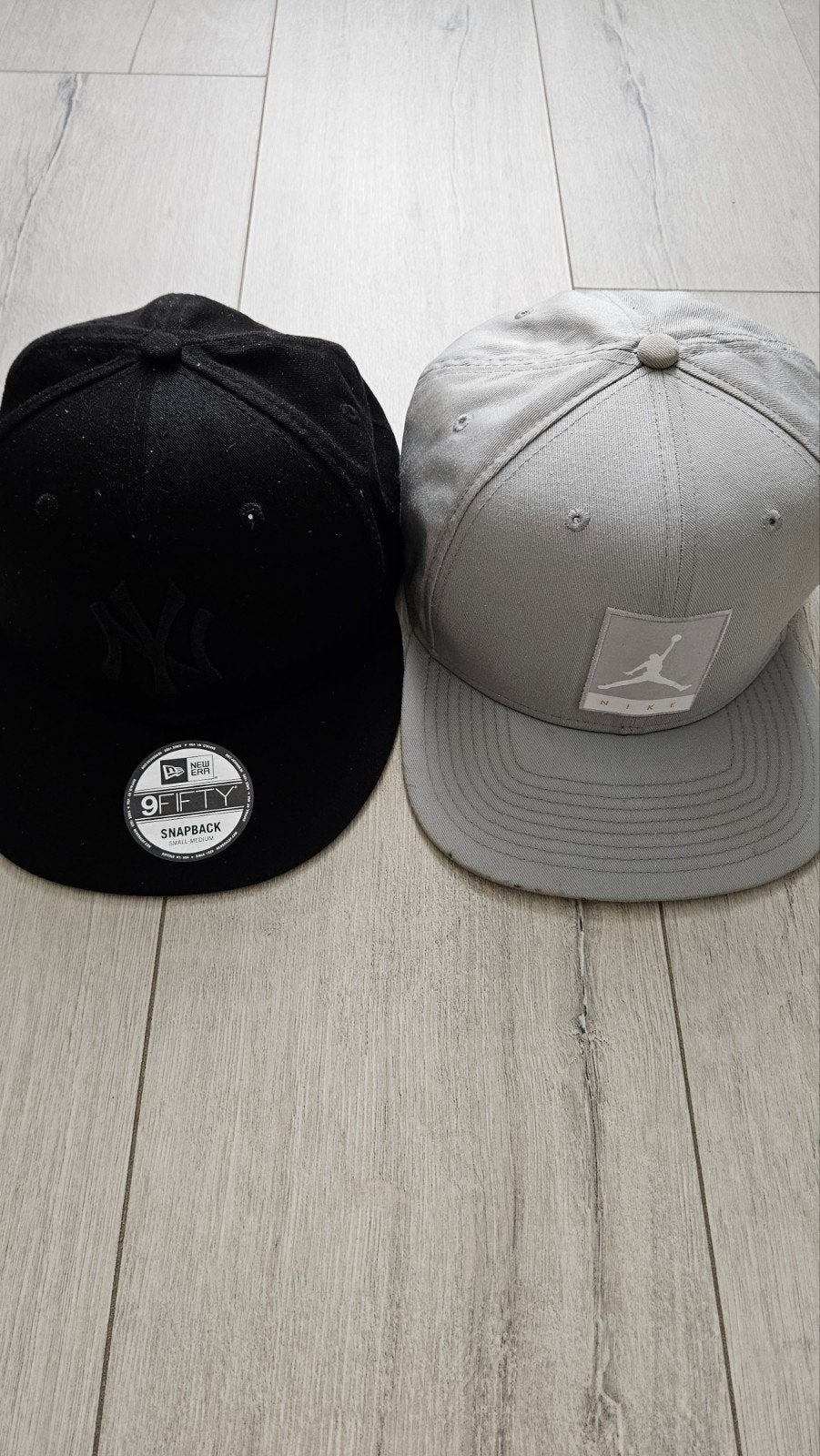 Set van 2: Nike Jordan Jumpman & New Era NY Yankees petten, Kleding | Heren, Nike, New Era, One size fits all, Ophalen of Verzenden