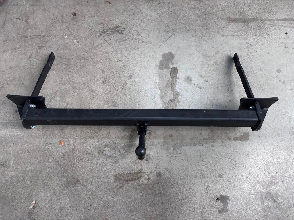 Trekhaak Ford transit/VW transporter 7, Ophalen, Gebruikt