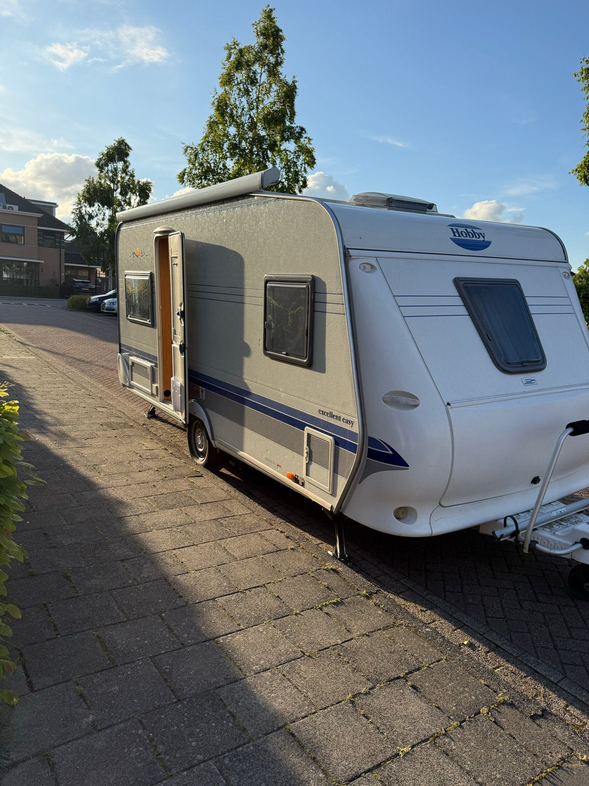 Hobby Excellent Easy Caravan - 1200 kg, Caravans en Kamperen, Caravans, Particulier, tot en met 4, 1000 - 1250 kg, Rondzit, Hobby