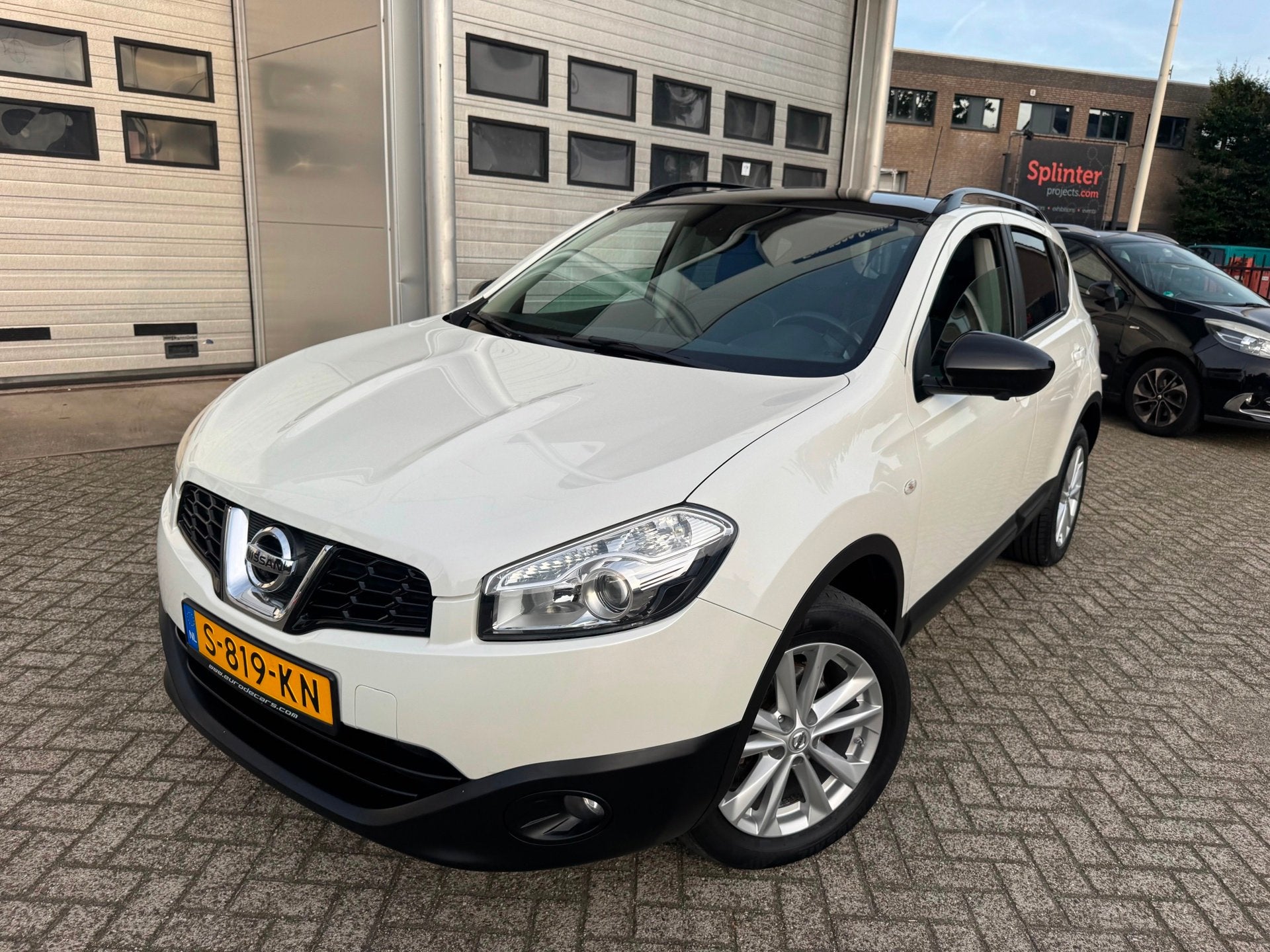 Nissan Qashqai 1.6 360 AUTOMAAT,Panodak, Camera, Auto's, Euro 5, Gebruikt, 1370 kg, 4 cilinders