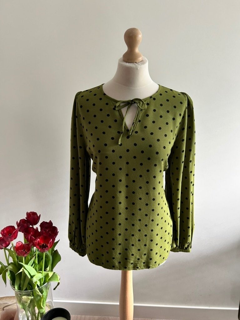 King Louie maat L olijf stippen blouse 3271, Maat 42/44 (L), Ophalen of Verzenden, Zo goed als nieuw, King Louie
