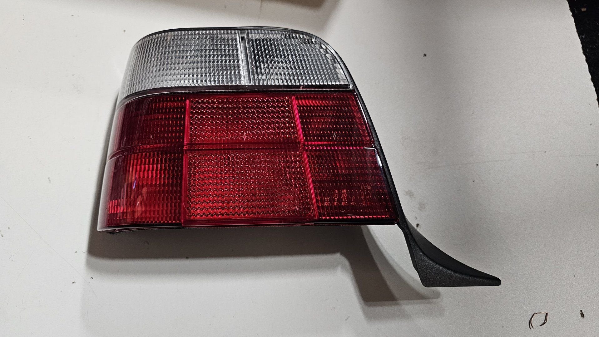 Achterlicht links Hella BMW E36 Touring 2VP354363011  632183, Auto-onderdelen, Verlichting, Gebruikt, -, -, Ophalen of Verzenden